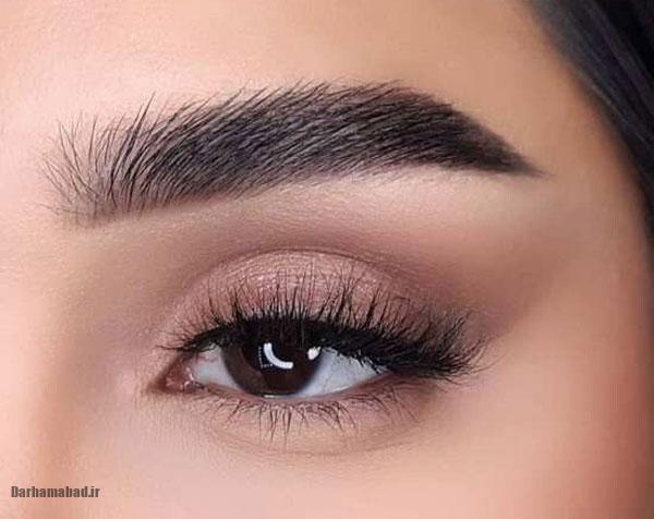 آرایش چشم ساده؛ چگونه خط چشم ساده ولی خیلی جذاب داشته باشیم؟ 2 آرایش چشم ساده؛ چگونه خط چشم ساده ولی خیلی جذاب داشته باشیم؟