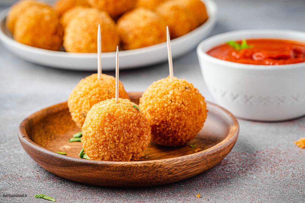 Arancini fried rice balls5 میانوعده ایتالیایی