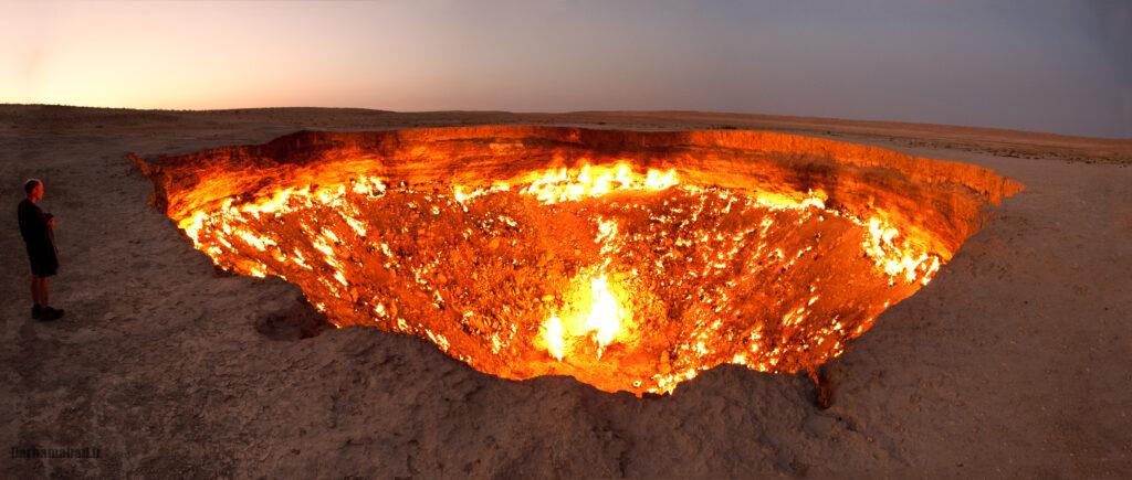 door-to-hell-turkmenistan آتش ابدی بیابان قرهقوم