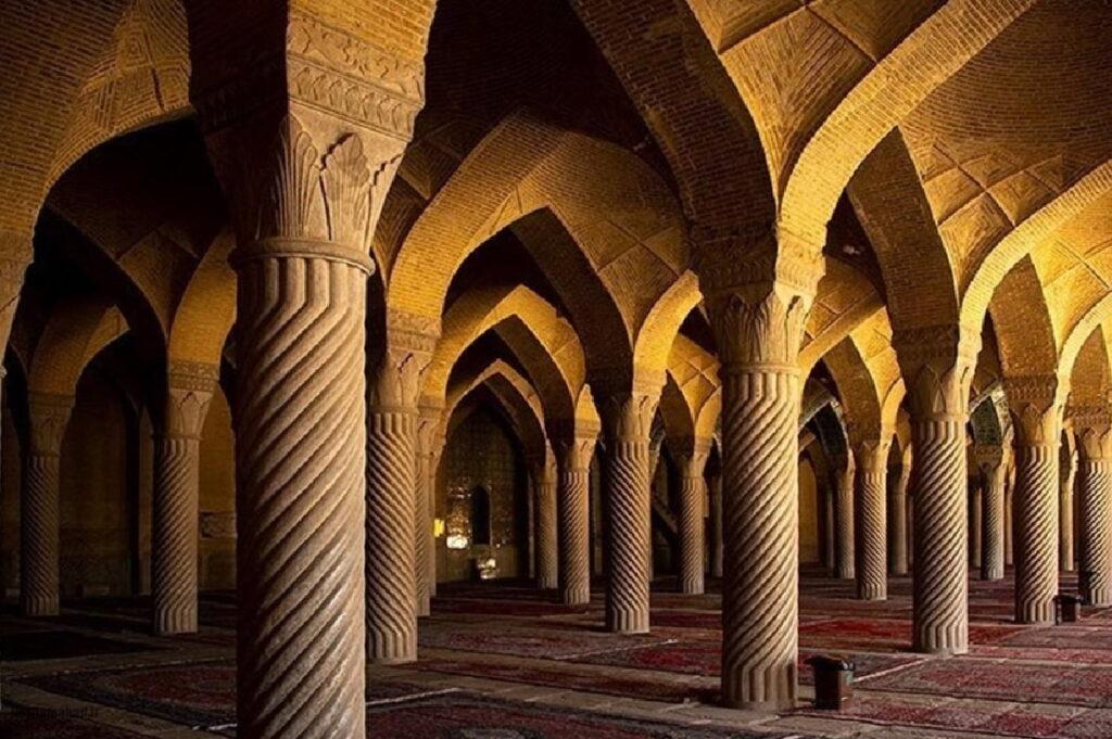 vakil-mosque-shiraz5 ستون های مسجد وکیل