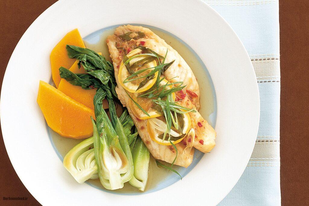 steam-fish-with-vegetables-and-lemon-sauce1 بخارپز ماهی با سبزیجات