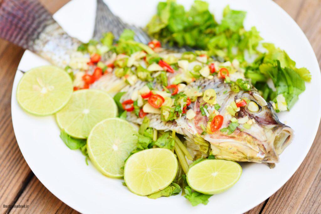 steam-fish-with-vegetables-and-lemon-sauce3 ماهی و سبزیجات بخارپز