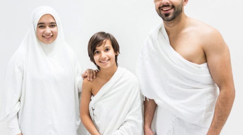 لباس‌های احرام حج باید چگونه باشند؟