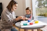 بازی‌های خلاقانه مادران شاغل با فرزندانشان