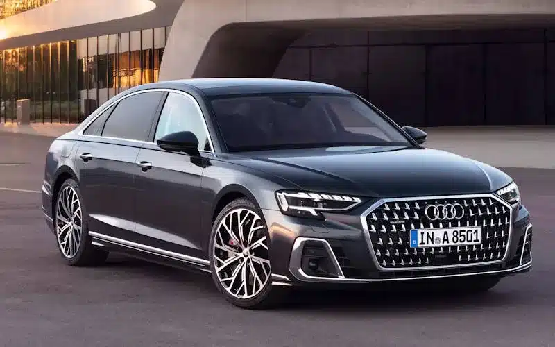 معرفی گجت های هوشمند جدید و کاربردهای آن ها در زندگی روزمره 8 Audi A8