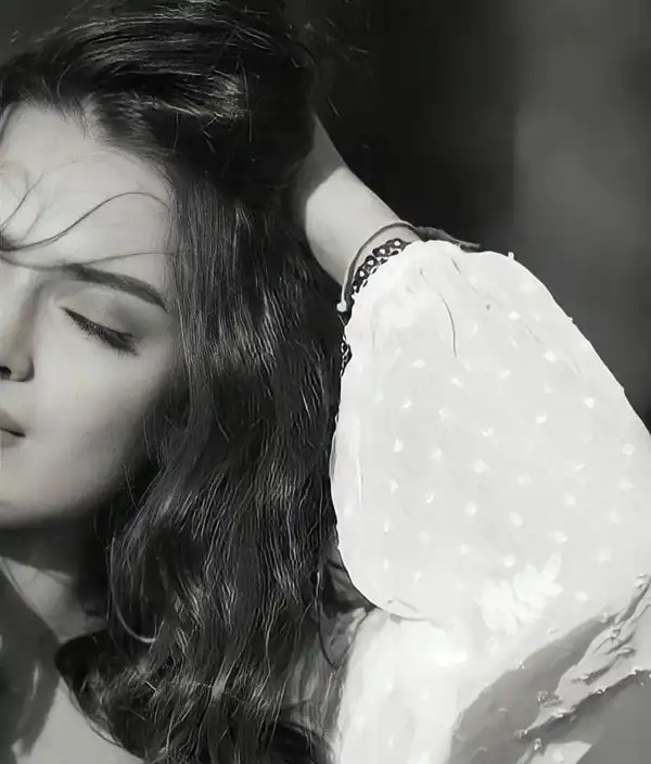 عکس دخترانه طبیعی