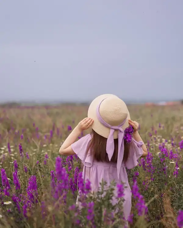 عکس دخترانه طبیعی