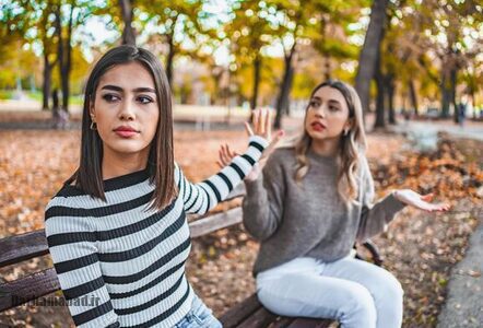 تفاوت های دوستان واقعی با دوستان سمی که باید بدانید!