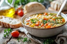 دستور پخت سوپ لوبیا سفید؛ ترکیبی گرم و مقوی