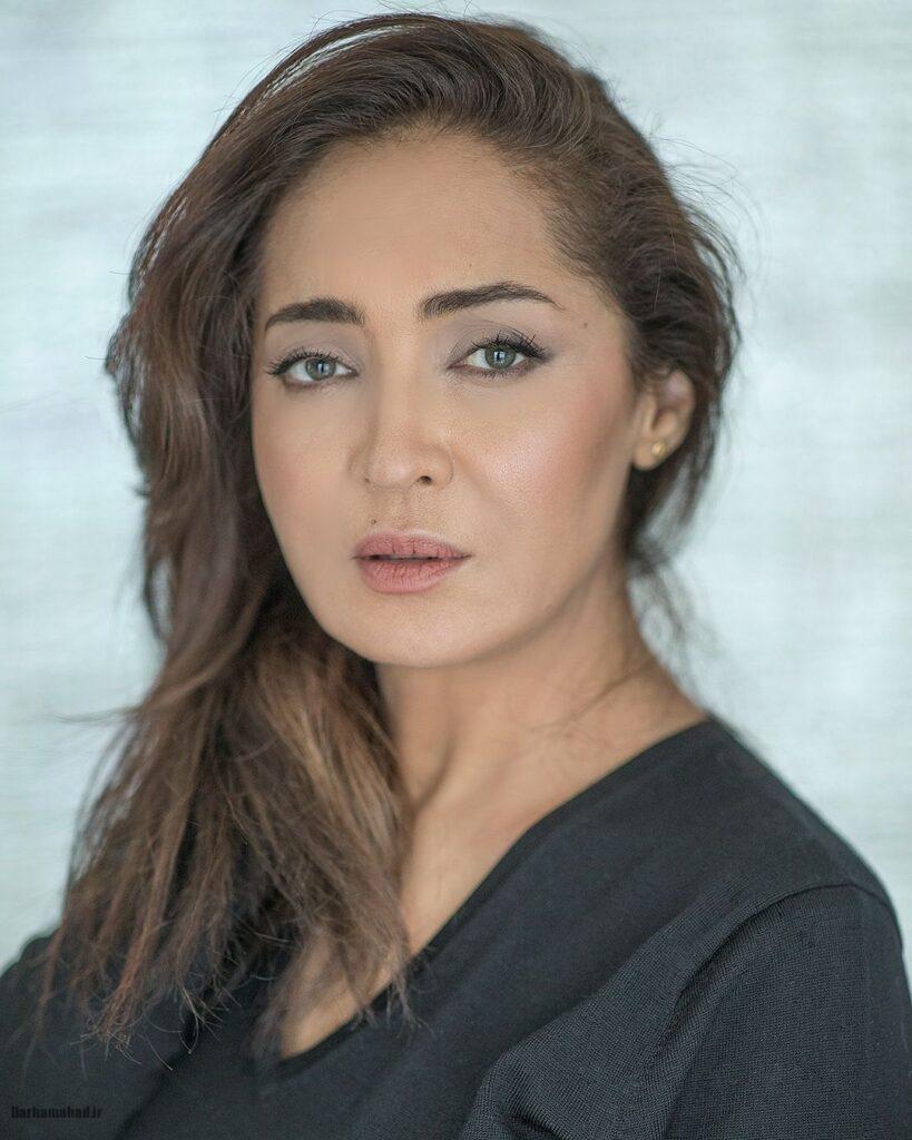 نیکی کریمی نیکی کریمی