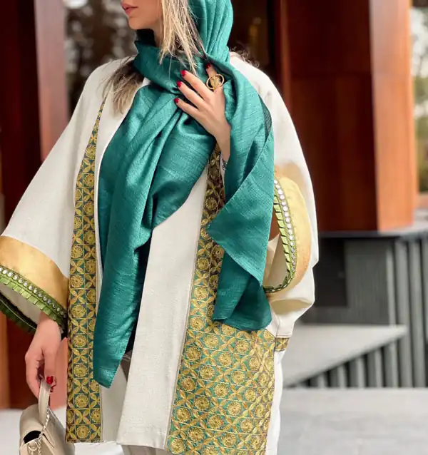 مدل مانتو عیدانه ۱۴۰۴