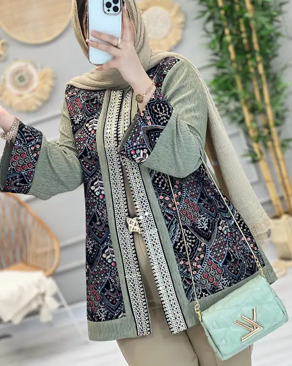 مدل مانتو عیدانه ۱۴۰۴