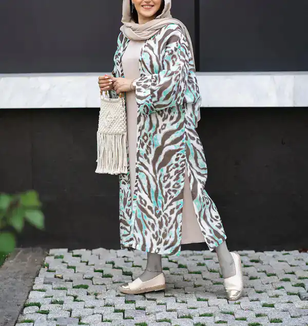 مدل مانتو ۱۴۰۴ بلند