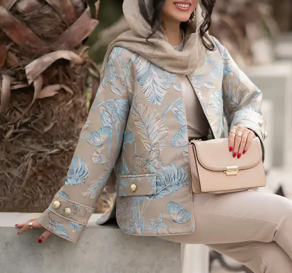 مدل مانتو ۱۴۰۴ چی مده