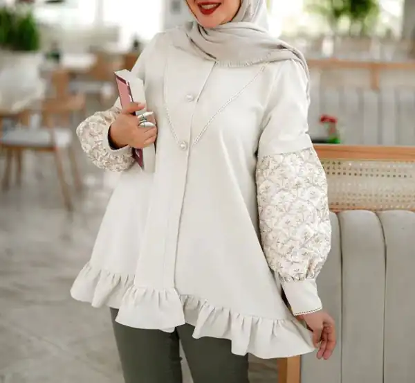 مدل مانتو ۱۴۰۴ دکمه دار