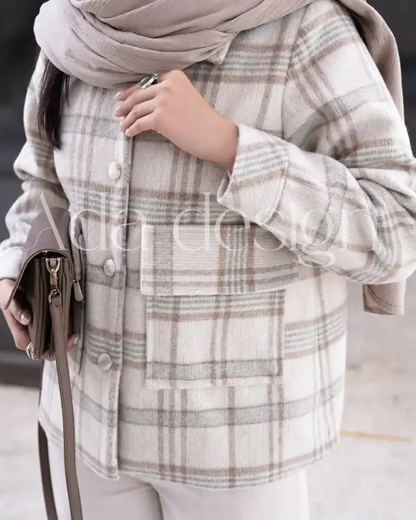 مدل مانتو ۱۴۰۴ دکمه دار