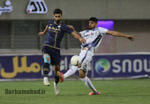 سبک بازی رضا شکاری