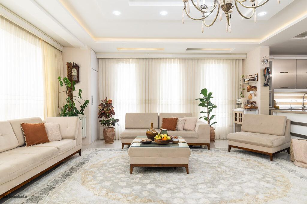 رنگ دکوراسیون کرم خاکی با تهرنگ زرد؛ گرم، مینیمال و شیک رنگ دکوراسیون کرم خاکی با تهرنگ زرد؛ گرم، مینیمال و شیک