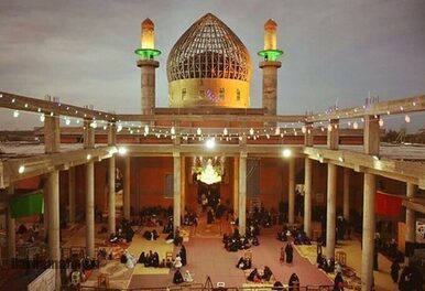 بانویی شریف در کربلا که کمتر کسی او را می‌شناسد