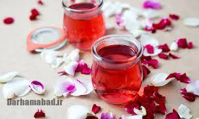 طرز تهیه شربت گلاب خانگی: راز طراوت و عطر بی‌نظیر در خانه
