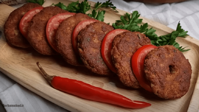 طرز تهیه کتلت مرغ خوشمزه؛ غذای ساده و سریع برای همه سلیقهها