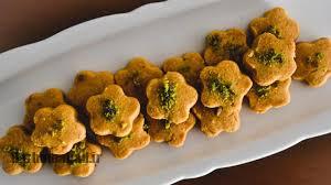 طرز تهیه شیرینی نخودچی خوشمزه دستور پخت اصیل قزوینی