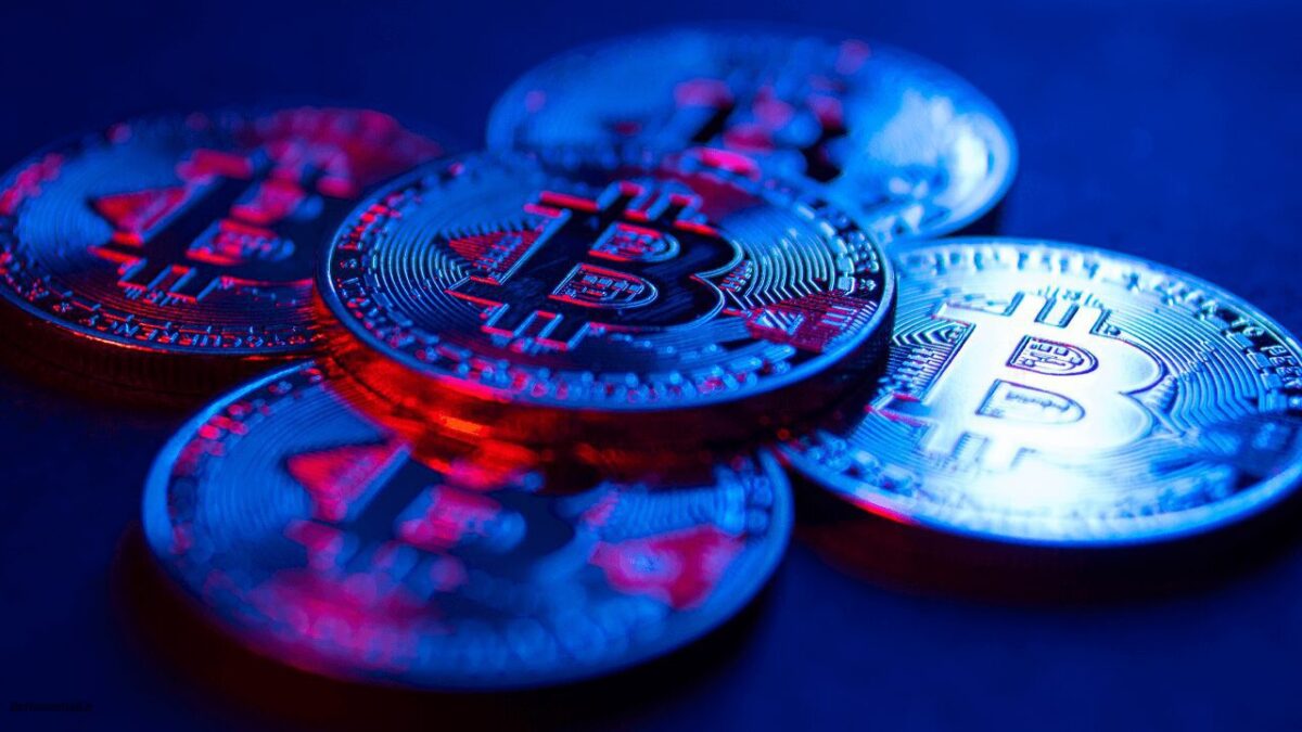 بررسی تاریخچه قیمت بیت_کوین از ۲۰۰۹ تا ۲۰۲۵