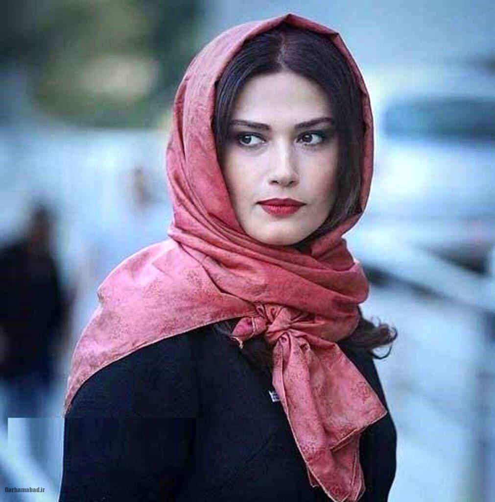 لادن مستوفی لادن مستوفی