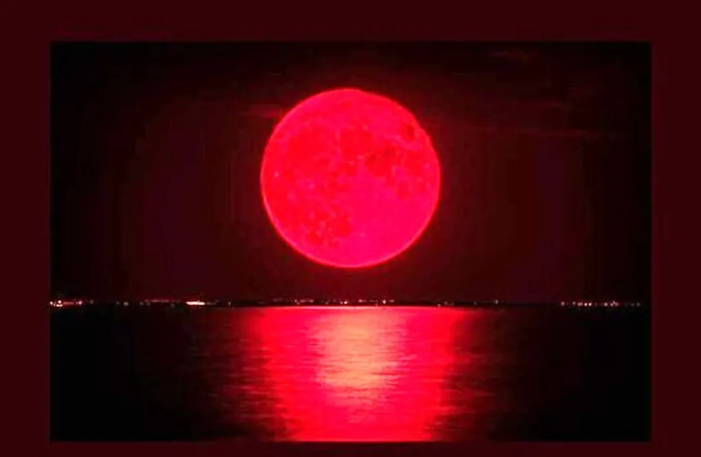 پدیده ماه خونین