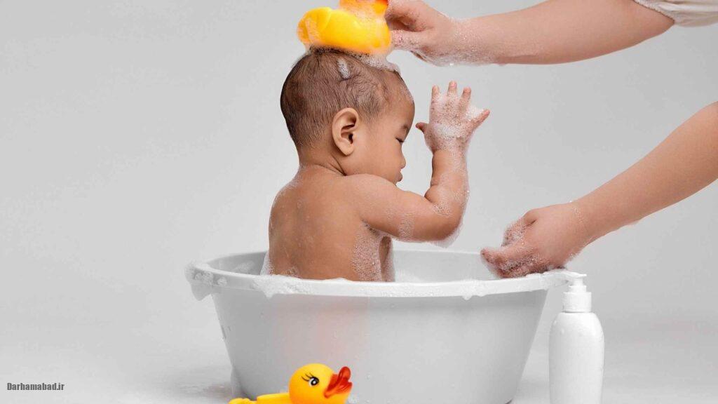 آبتنی کردن و تعبیر خواب آن آبتنی کردن و تعبیر خواب آن