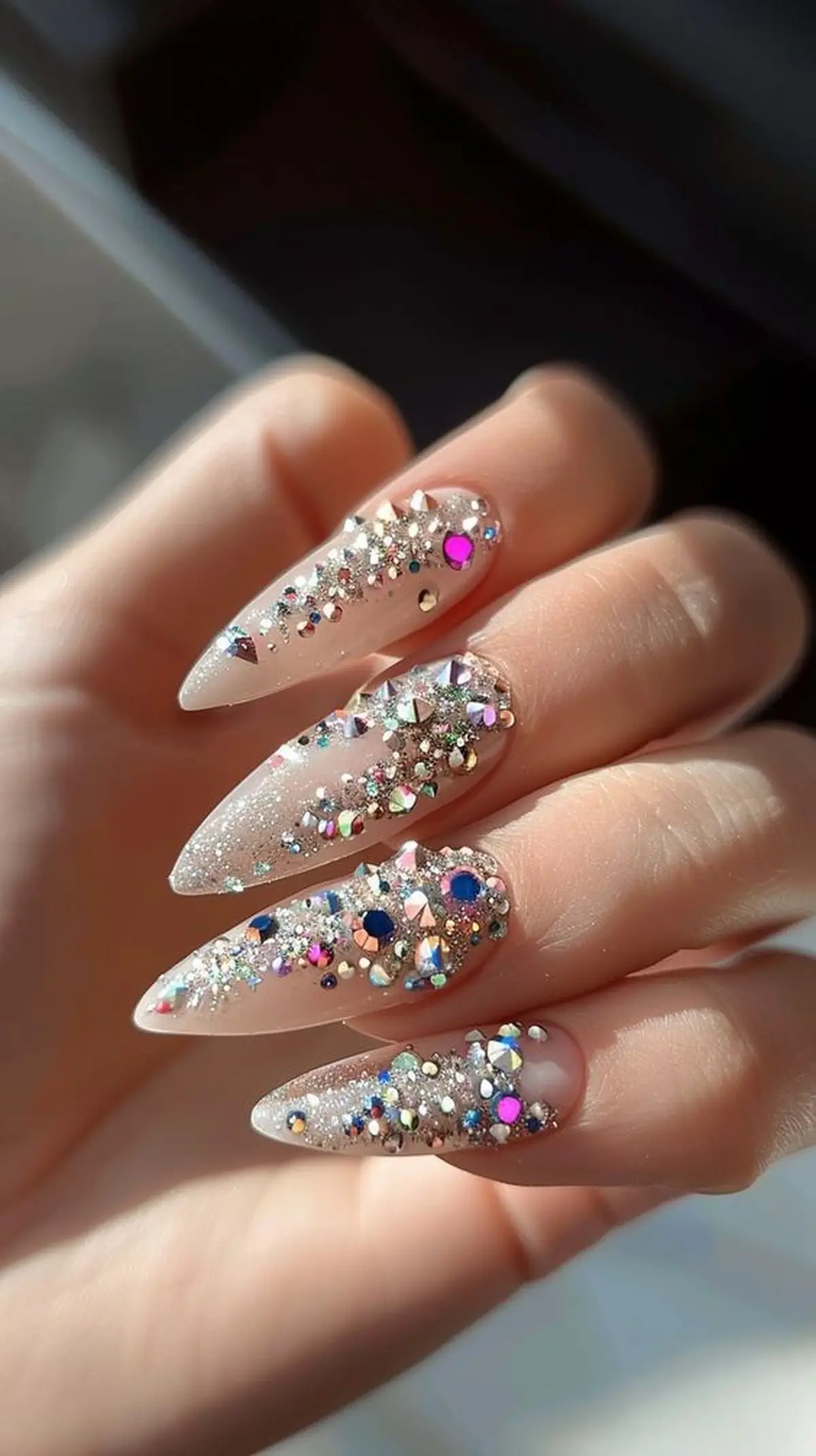 ست کردن ناخن با لباس