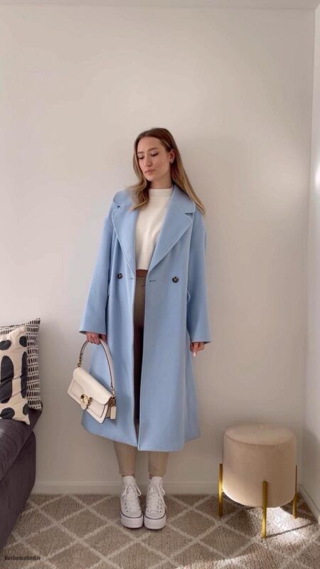 رنگ آبی یخی