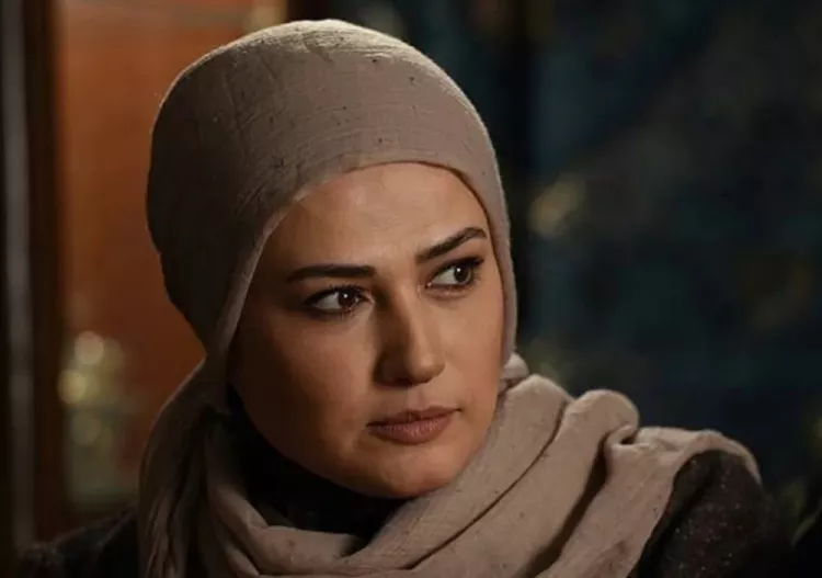 لادن مستوفی