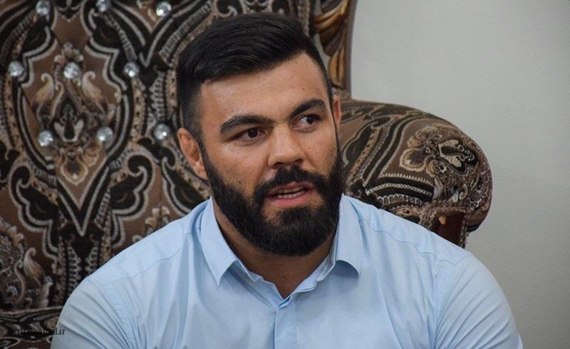 امیر علی اکبری