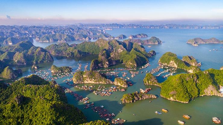 جزایر هالونگ بی در آسیا جزایر هالونگ بی در آسیا