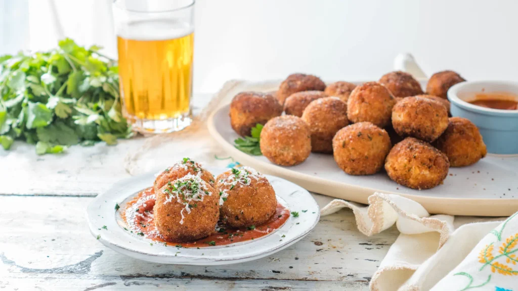 Arancini fried rice balls6 توپ برنجی