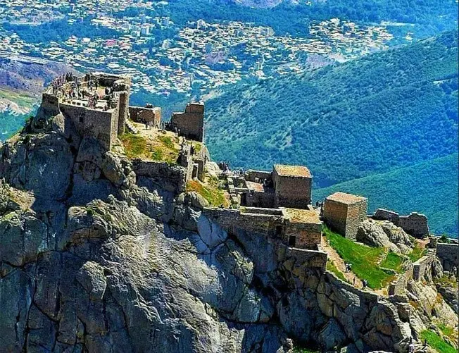 قلعه بابک قلعه بابک
