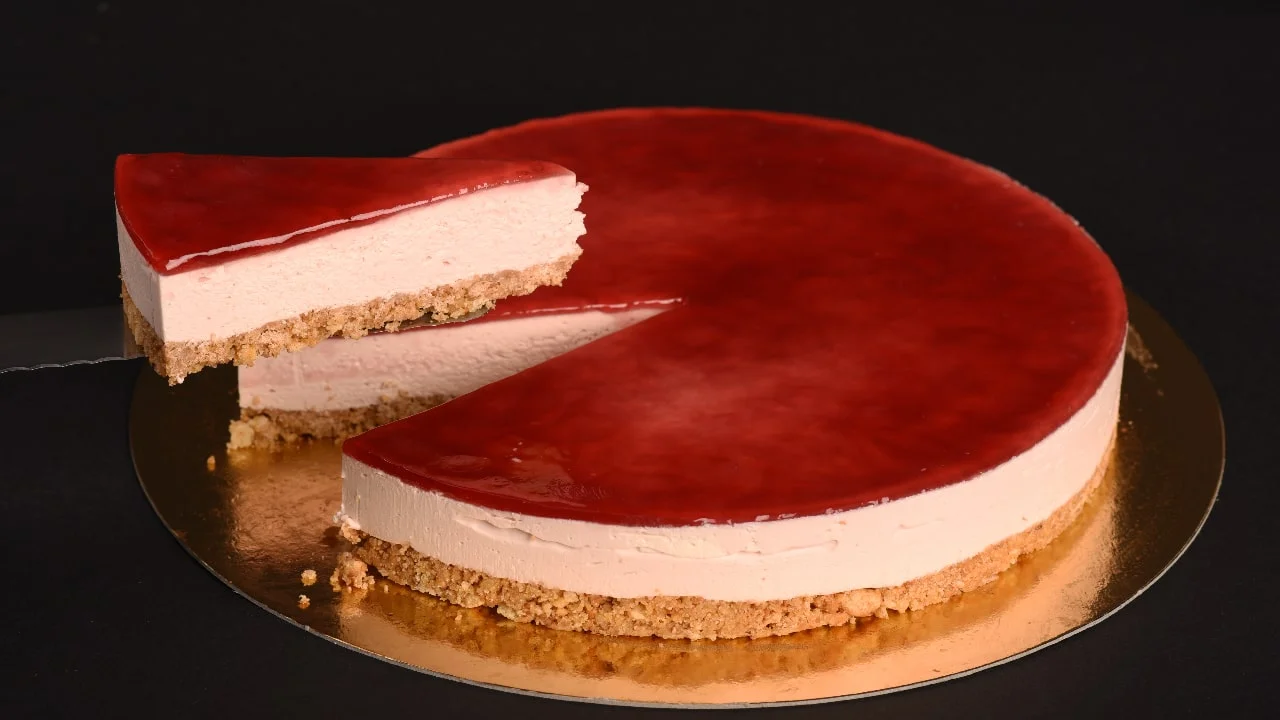 How to make refrigerated cheesecake with petit four biscuits