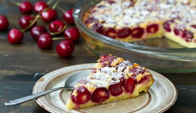 clafoutis-french-dessert1 دسر میوهای فرانسوی