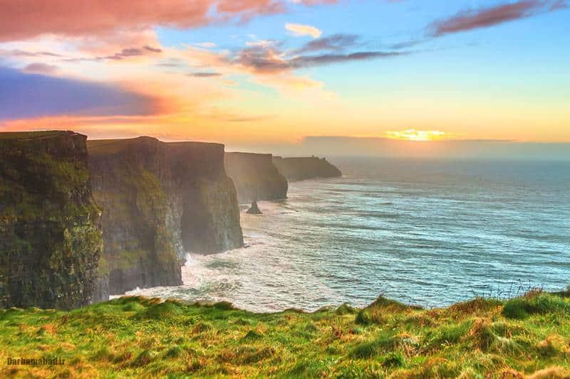 صخره‌های زیبای موهر