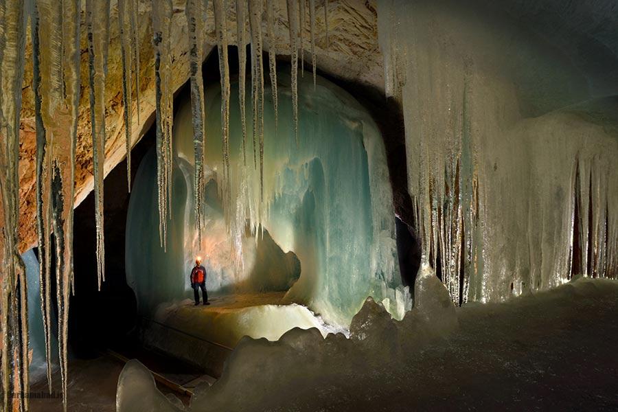 eisriesenwelt-caves-austria4