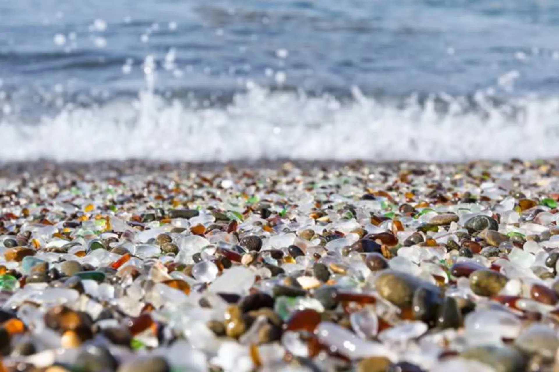 ساحل شیشه‌ای