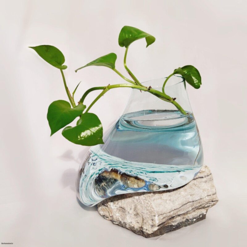 گلدان‌های شیشه‌ای