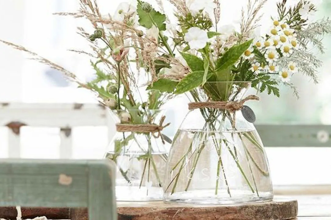 گلدانهای شیشهای