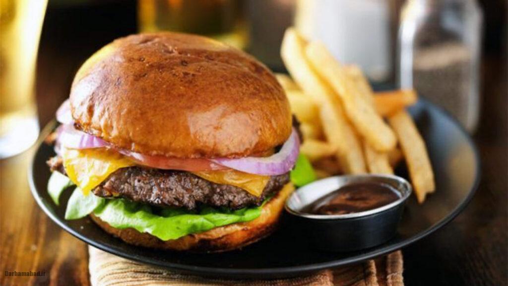 همبرگر خانگی