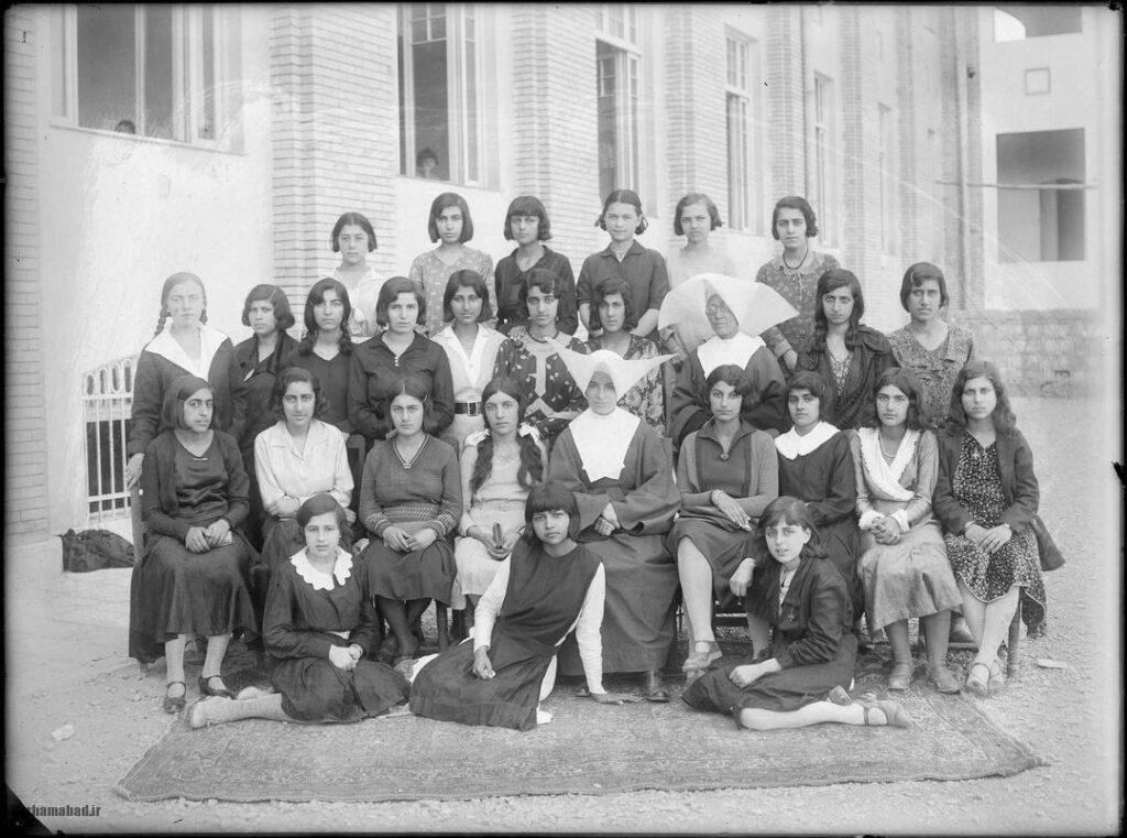 مدرسه ژاندارک در تهران