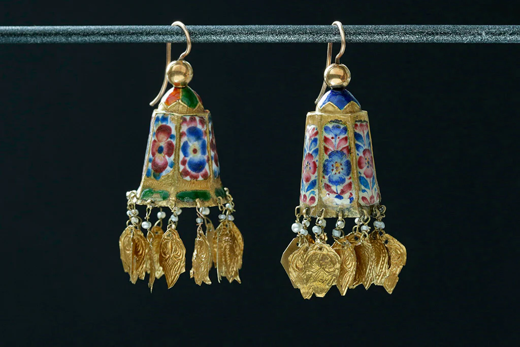 اکسسوریهای اصیل ایرانی اکسسوریهای اصیل ایرانی