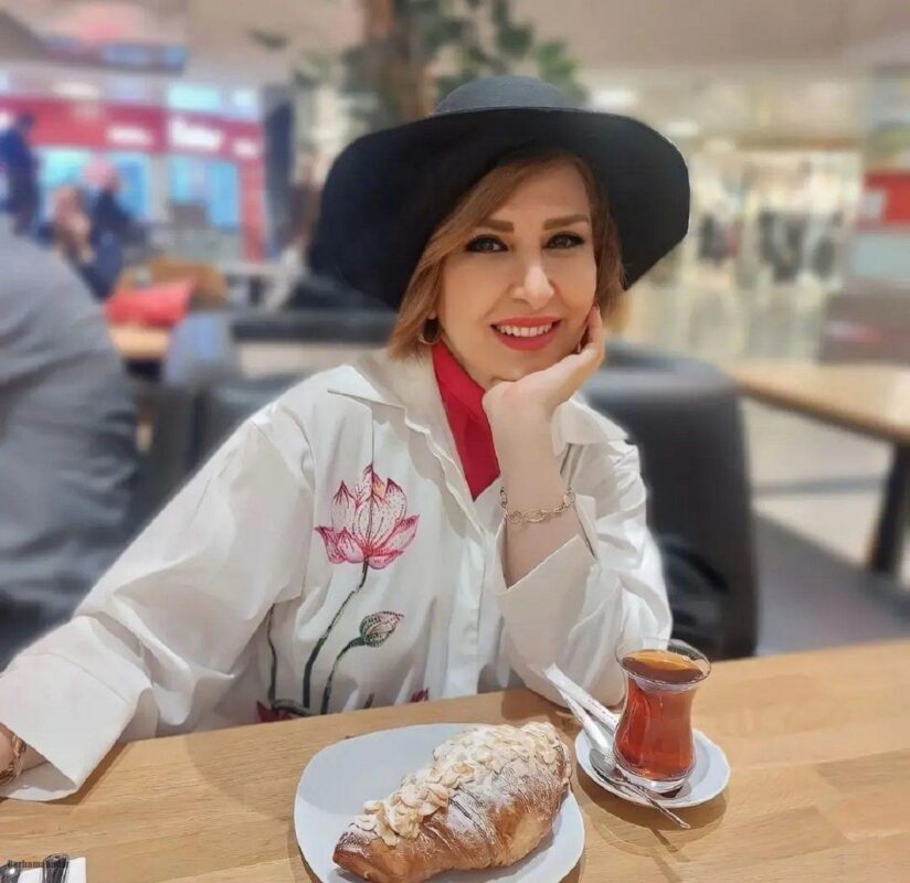 بیوگرافی مرجانه گلچین