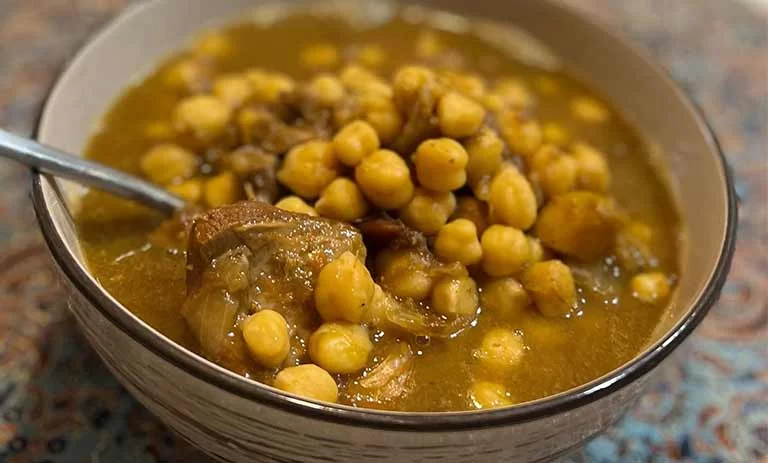 نخود آب نخود آب