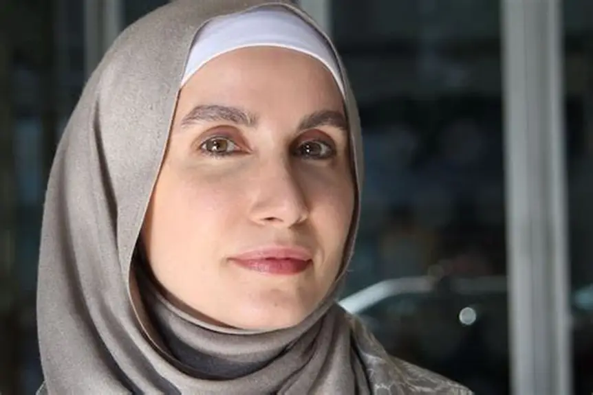 مراقبت مو زیر روسری